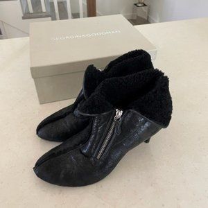 Georgina Goodman Black Short Zip Boots. 41 EU